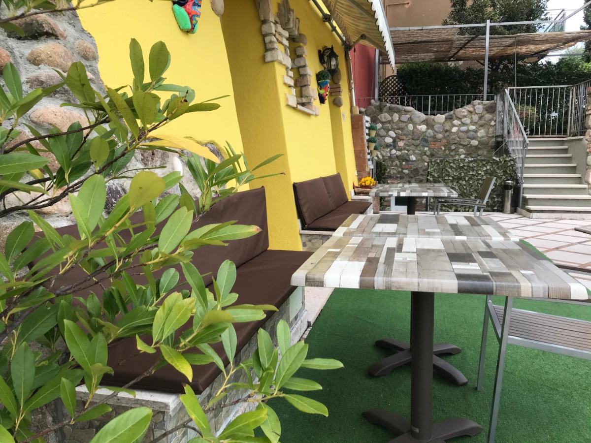 Borgo Piccolo Hotel Cavaion Veronese Exterior photo