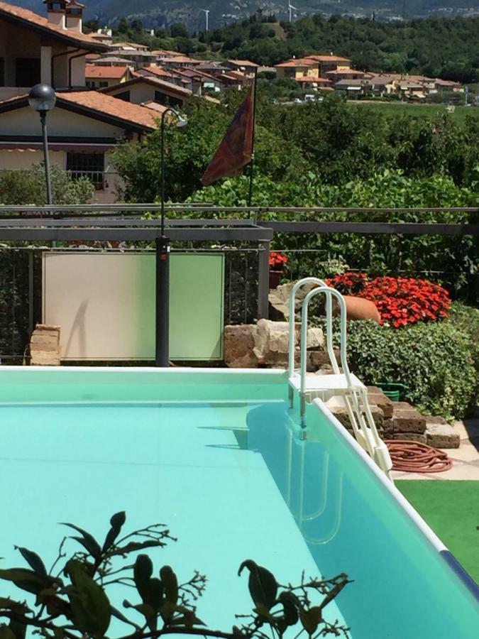 Borgo Piccolo Hotel Cavaion Veronese Exterior photo
